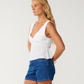 Rip Curl Island Dreams Sleeveless White. Rip Curl Shirts - Short Sleeve in Womens Shirts - Short Sleeve & Womens Shirts. Code: 0PZWSH