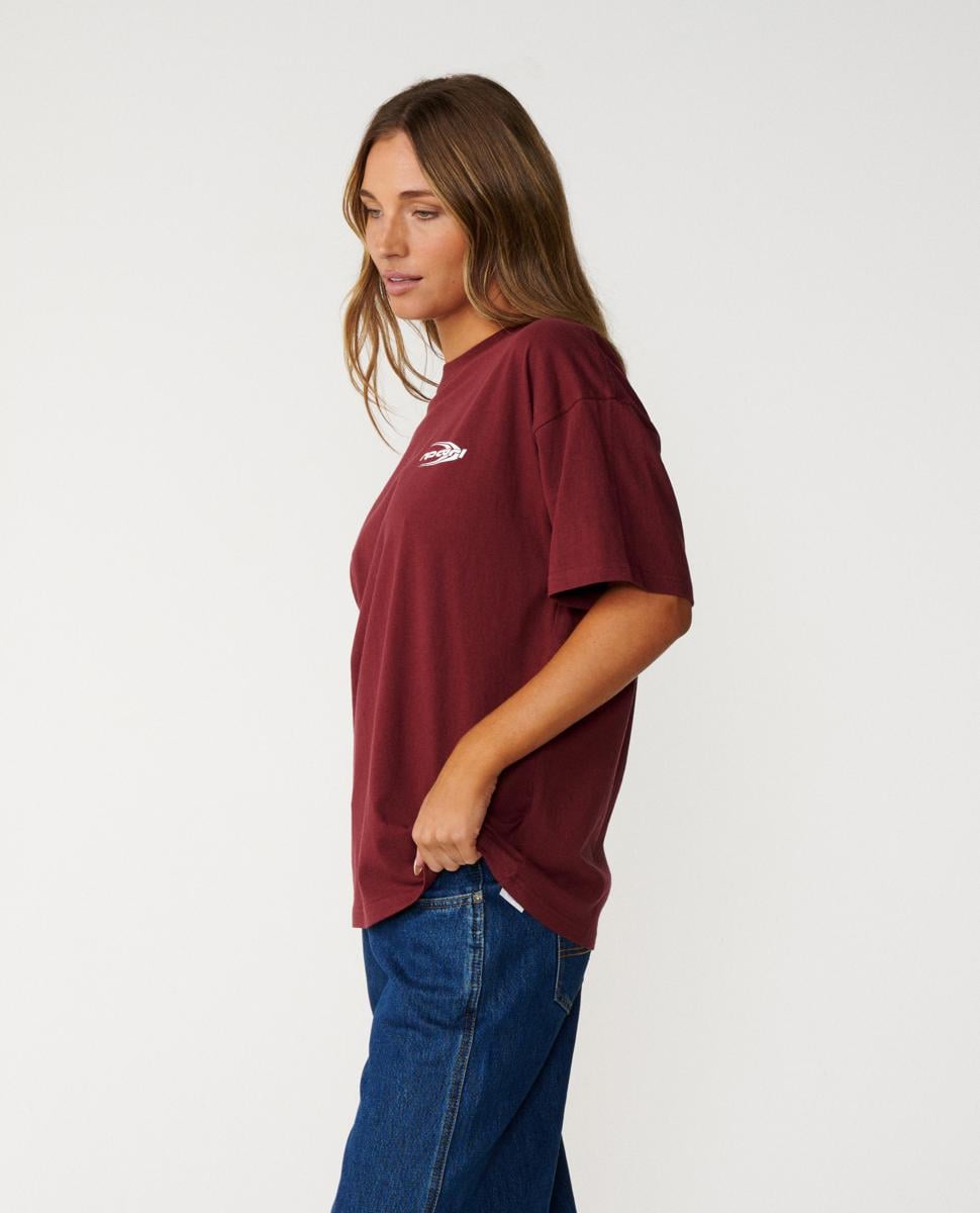 Rip Curl Rc Evolution Tee Burgundy. Rip Curl Tees in Womens Tees & Womens T-shirts & Singlets. Code: 0UQWTE