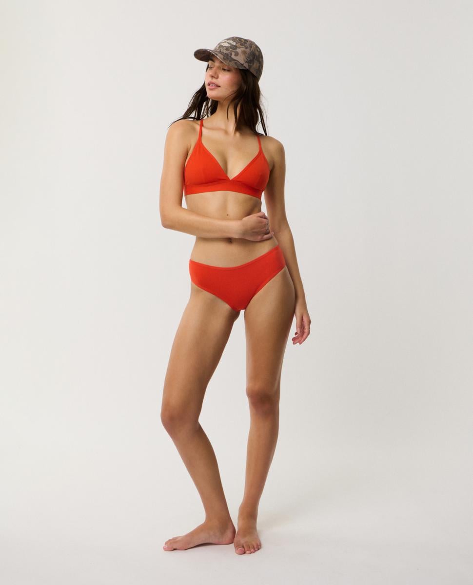 Rip Curl S-series Cross Back Tri Red. Rip Curl Swimwear - Separates in Womens Swimwear - Separates & Womens Swimwear. Code: 124WSW
