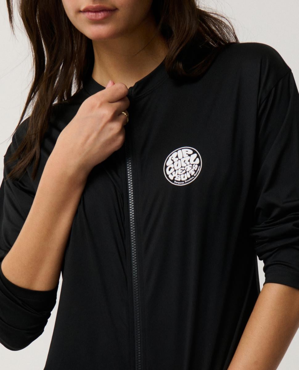 Rip Curl Classic Surf L/s Cooling Black. Rip Curl Rashvests in Womens Rashvests & Womens Wetsuits. Code: 1AYWRV