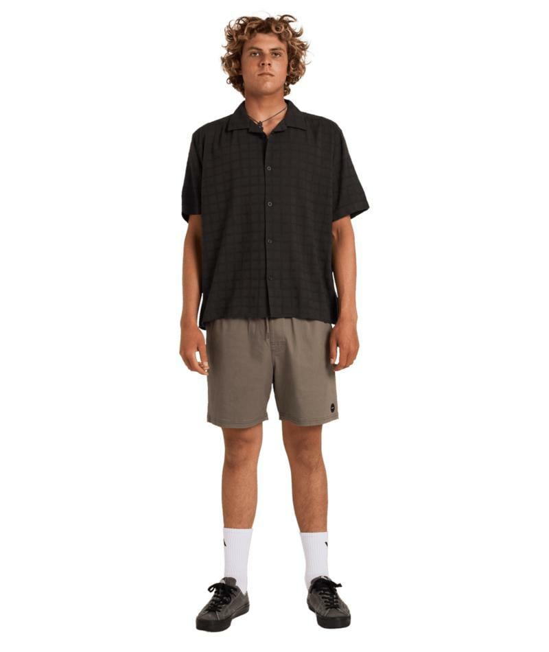 Rvca Vacancy - Short Sleeves Shirt For Men Pirate Black. Rvca Knitwears in Mens Knitwears & Mens Jackets, Jumpers & Knits. Code: 23A041503