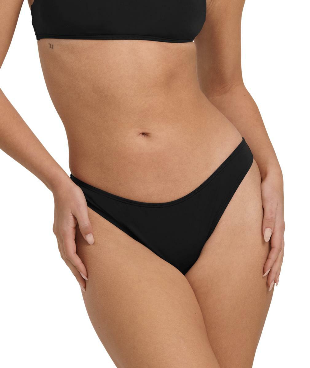 Billabong Sol Searcher Hike Black Pebble. Billabong Swimwear - Separates in Womens Swimwear - Separates & Womens Swimwear. Code: 24O281502