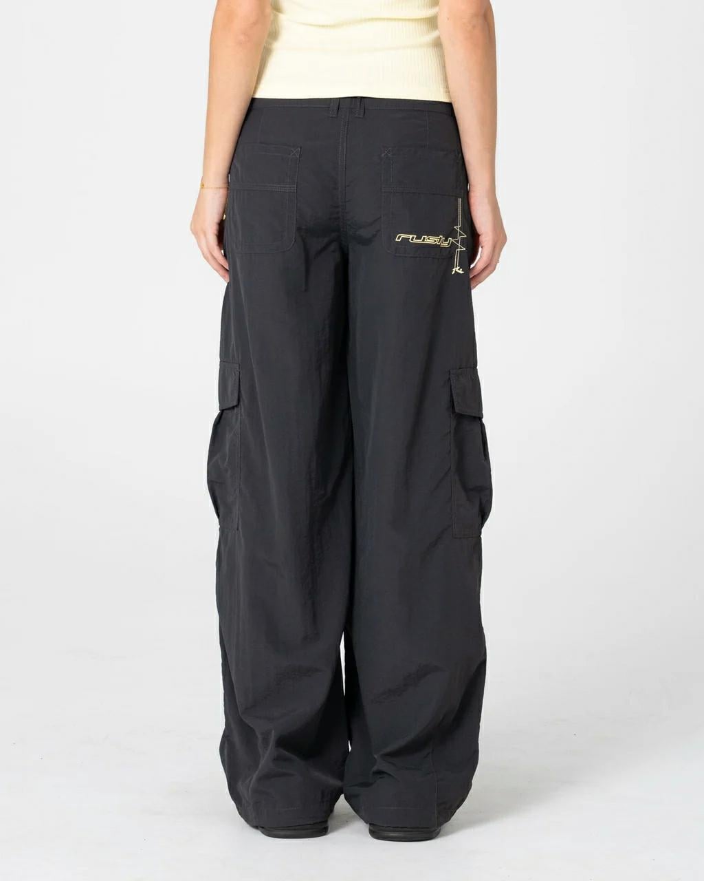Rusty Melrose Loose Low Rise Ca Carbon. Rusty Pants in Womens Pants & Womens Pants & Jeans. Code: PAL1511