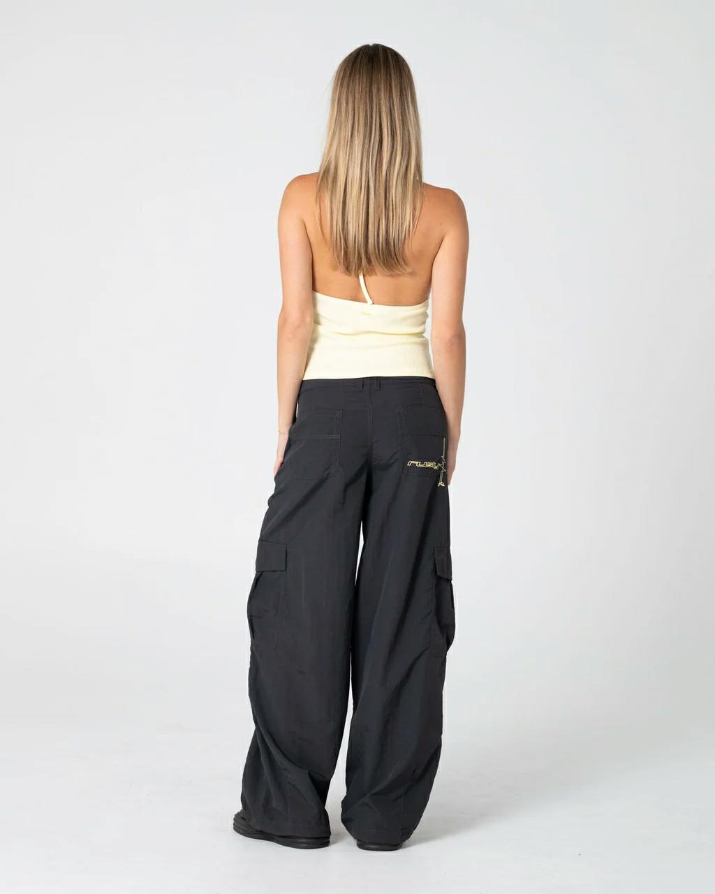 Rusty Melrose Loose Low Rise Ca Carbon. Rusty Pants in Womens Pants & Womens Pants & Jeans. Code: PAL1511