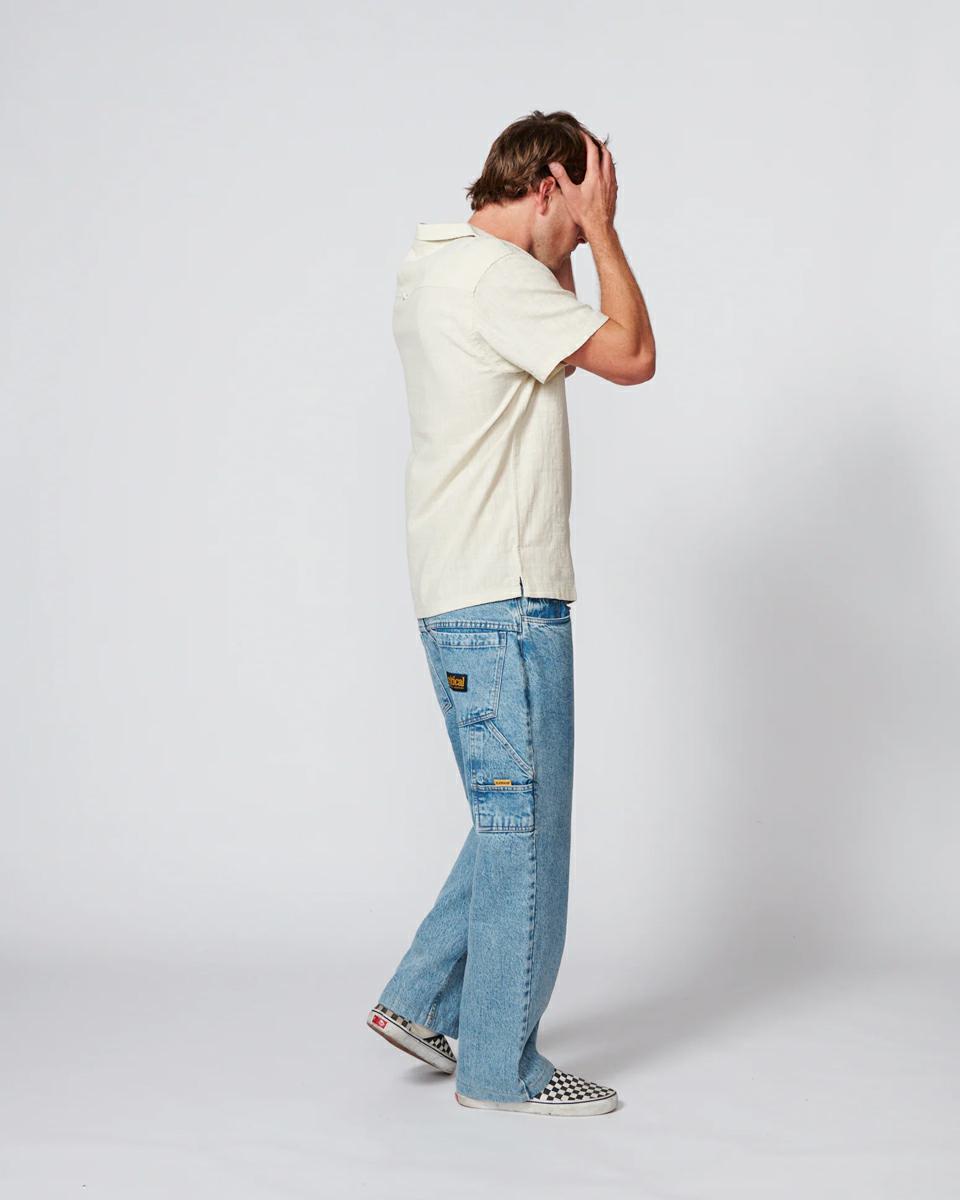 Critical Slide Society Ernie Resort Ss Shirt Bone. Critical Slide Society Shirts - Short Sleeve in Mens Shirts - Short Sleeve & Mens Shirts. Code: SS2001
