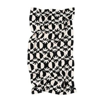 Slow Tide Dually Towel Black Black. Slow Tide Towels in Womens Towels & Womens Accessories. Code: STRP076