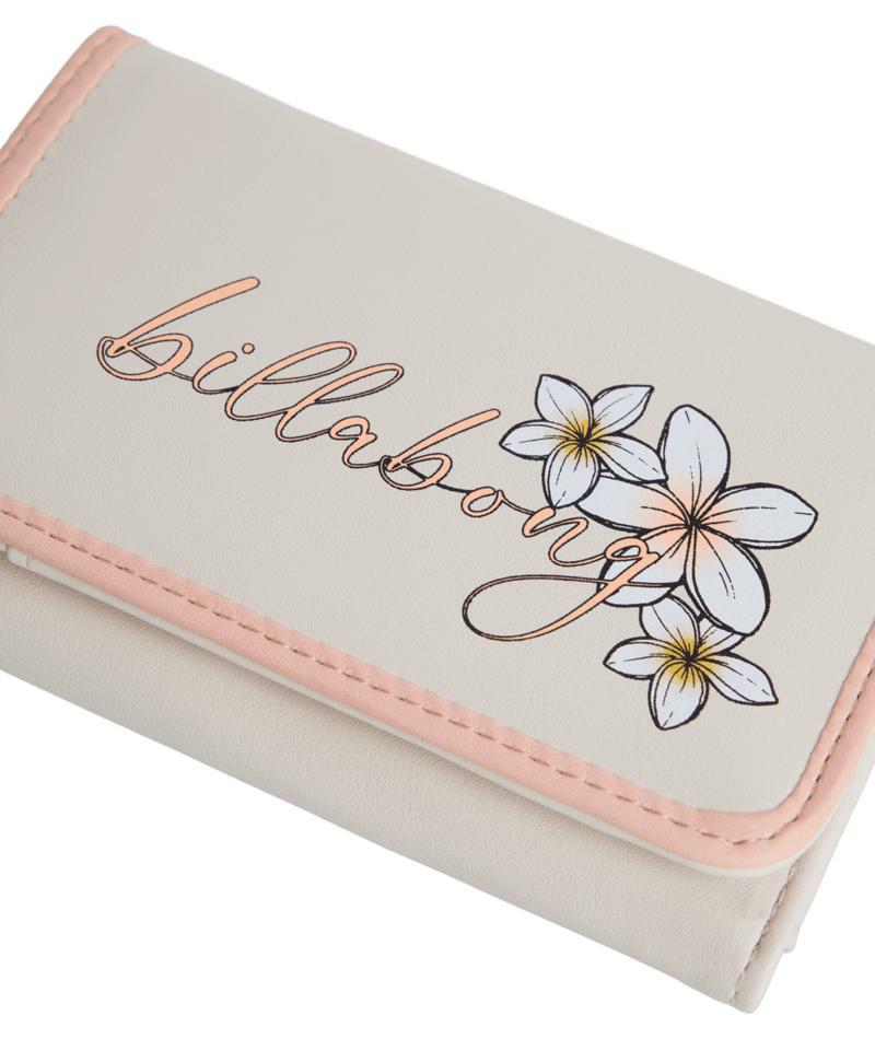 Billabong Hibiscus Haze Trifold Wal Salt Crystal. Billabong Wallets in Girls Wallets & Girls Accessories. Code: UBGAA00149