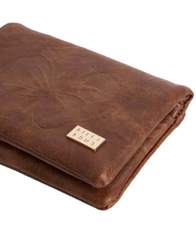 Billabong Omari Bloom Kirra Wallet Brownstone. Billabong Wallets in Womens Wallets & Womens Accessories. Code: UBJAA00592
