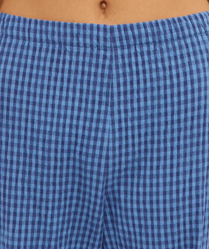 Billabong Twilight Dreamer Pant True Navy. Billabong Track Pants in Womens Track Pants & Womens Pants & Jeans. Code: UBJNP00237