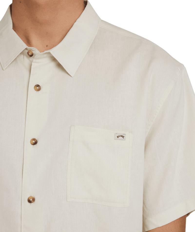 Billabong Ricardo Ss Natural. Billabong Shirts - Short Sleeve in Mens Shirts - Short Sleeve & Mens Shirts. Code: UBYWT00166