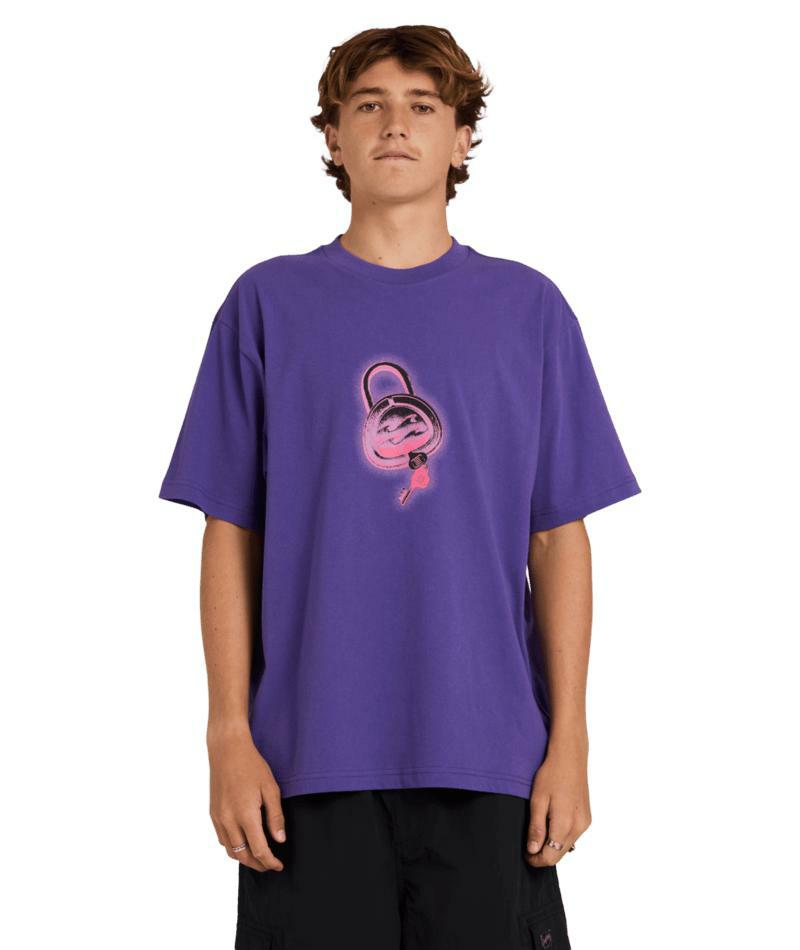 Billabong Spec Lock Ss Purple. Billabong Tees in Mens Tees & Mens T-shirts & Singlets. Code: UBYZT00822