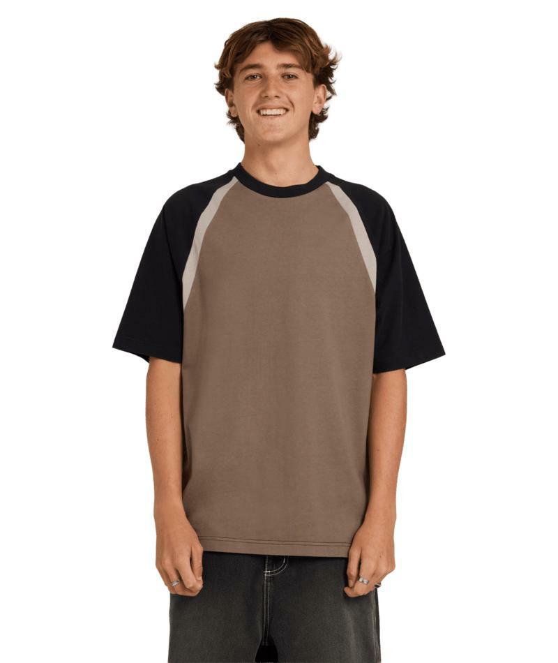 Billabong Spec Fluid Ss Gravel. Billabong Tees in Mens Tees & Mens T-shirts & Singlets. Code: UBYZT00825