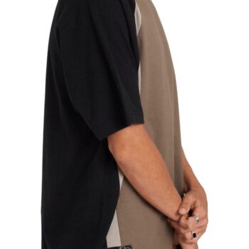 Billabong Spec Fluid Ss Gravel. Billabong Tees in Mens Tees & Mens T-shirts & Singlets. Code: UBYZT00825