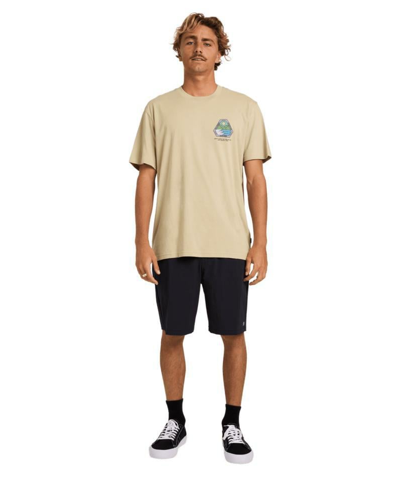 Billabong Rockies Adiv Premium Ss Sand Khaki. Billabong Tees in Mens Tees & Mens T-shirts & Singlets. Code: UBYZT00892