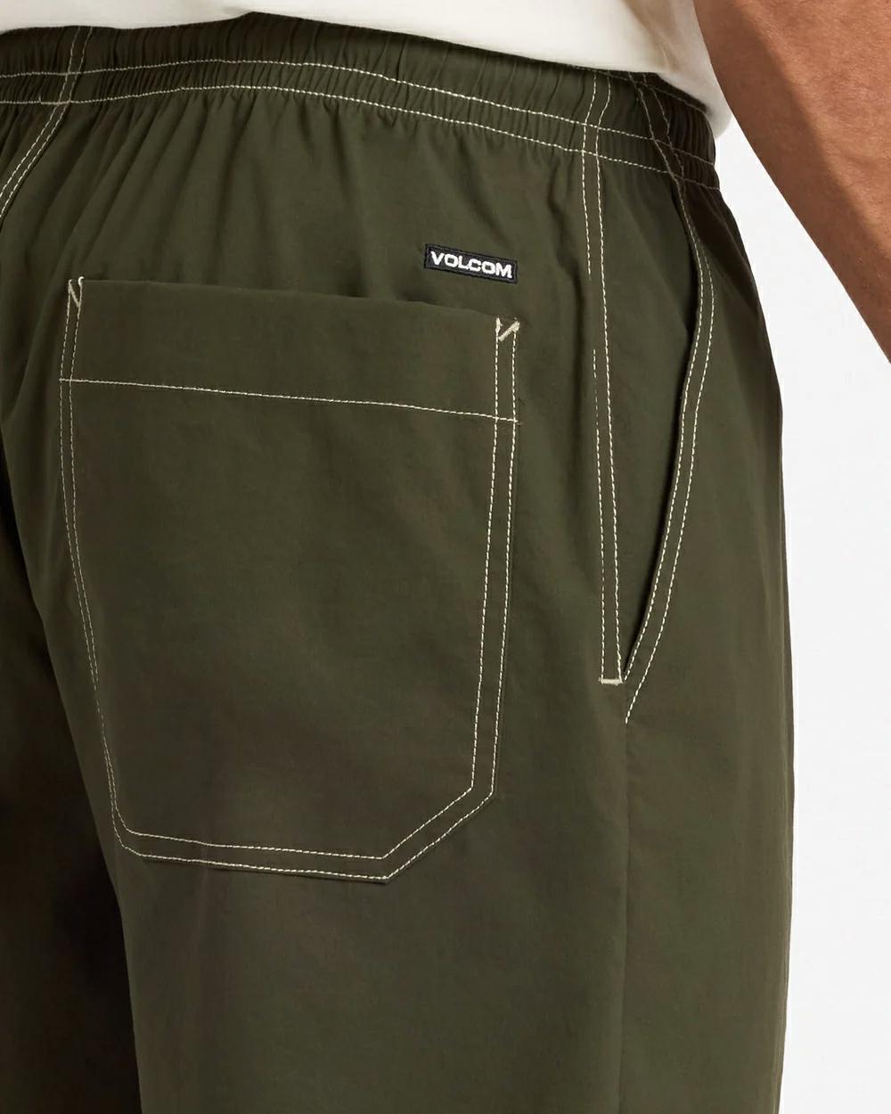 Volcom Disturb Short Squadron Green. Volcom Walkshorts - Fitted Waist in Mens Walkshorts - Fitted Waist & Mens Shorts. Code: UCYWS03003