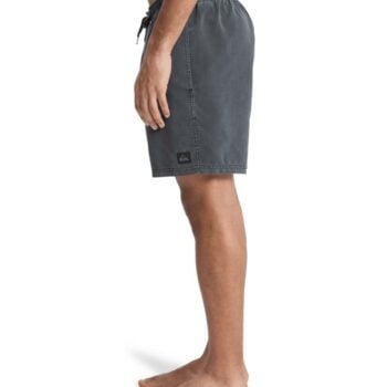 Quiksilver Everyday Surfwash Volley Black. Quiksilver Boardshorts - Elastic Waist in Mens Boardshorts - Elastic Waist & Mens Shorts. Code: UQYJV03048
