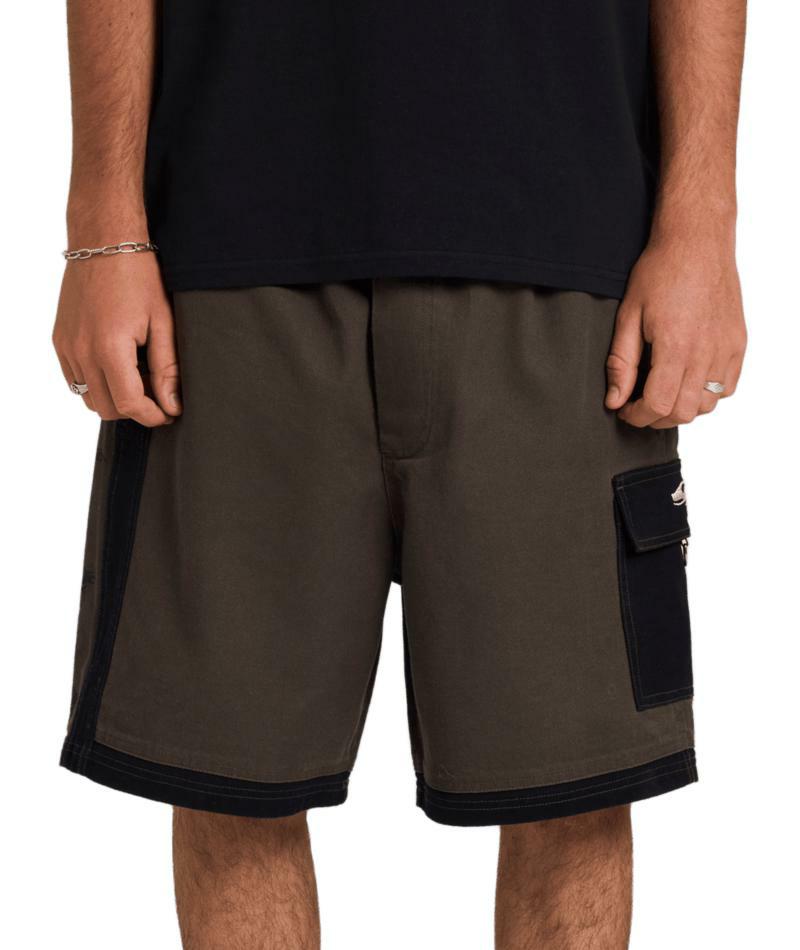 Quiksilver Wrath Walkshort Turkish Coffee. Quiksilver Walkshorts - Fitted Waist in Mens Walkshorts - Fitted Waist & Mens Shorts. Code: UQYWS03087