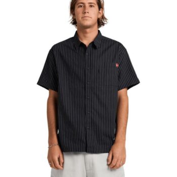 Quiksilver Altered Woven Top Black. Quiksilver Shirts - Short Sleeve in Mens Shirts - Short Sleeve & Mens Shirts. Code: UQYWT03115