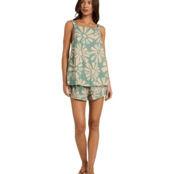 Roxy Suntribe Top Matcha. Roxy Shirts - Short Sleeve in Womens Shirts - Short Sleeve & Womens Shirts. Code: URJWT03140
