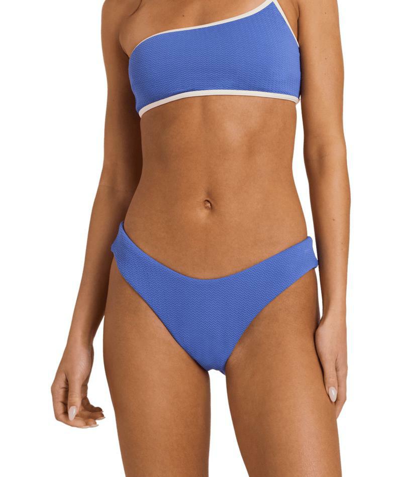 Roxy Kauai Hl Cheeky Cobalt. Roxy Swimwear - Separates in Womens Swimwear - Separates & Womens Swimwear. Code: URJX403119