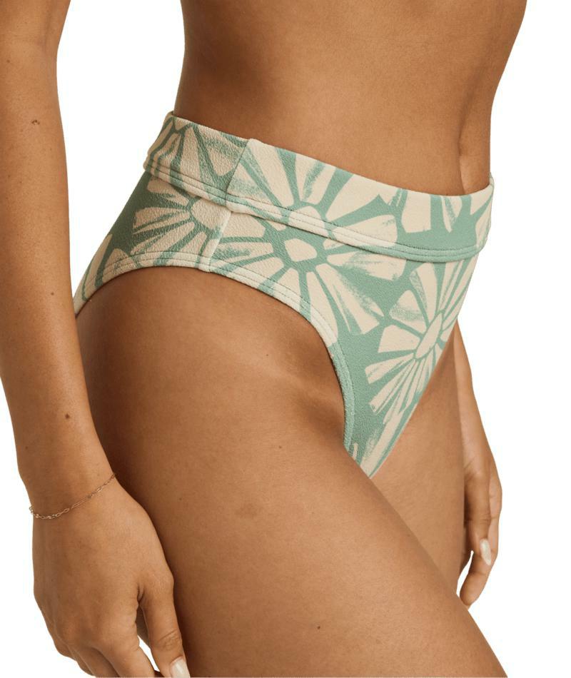 Roxy Suntribe Mod Mw Matcha. Roxy Swimwear - Separates in Womens Swimwear - Separates & Womens Swimwear. Code: URJX403123