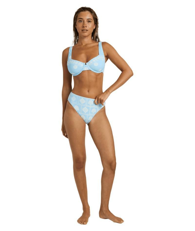 Roxy Shell Yeah Mod Mw Cerulean. Roxy Swimwear - Separates in Womens Swimwear - Separates & Womens Swimwear. Code: URJX403207