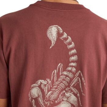 Rvca Scorpo Ss Red Earth. Rvca Tees in Mens Tees & Mens T-shirts & Singlets. Code: UVYZT00999