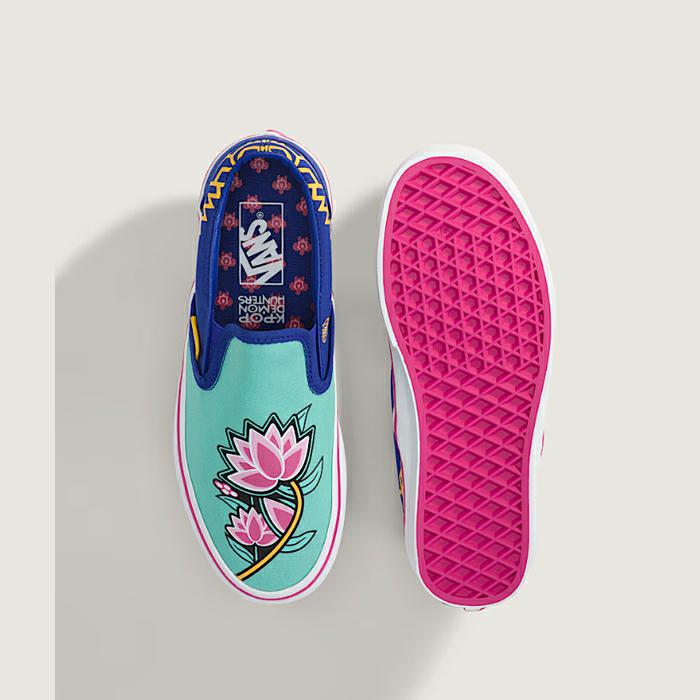 Vans Kpop Demon Hunters X Vans Little Kids Classic Slip-on Zoey Blue Zoey Blue. Vans Shoes in Girls Shoes & Girls Footwear. Code: VN00EECCJE