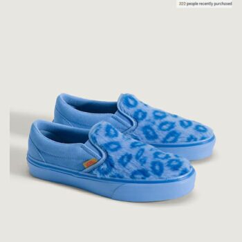 Vans Classic Slip On Kpop Blue Blue. Vans Shoes in Girls Shoes & Girls Footwear. Code: VN00EECCJF