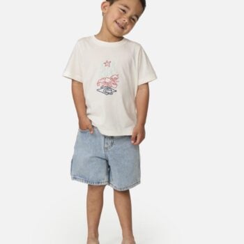 Rip Curl Ocean Party Logo Tee-boy Bone. Rip Curl Tees in Boys Tees & Boys T-shirts & Singlets. Code: 03JTTE