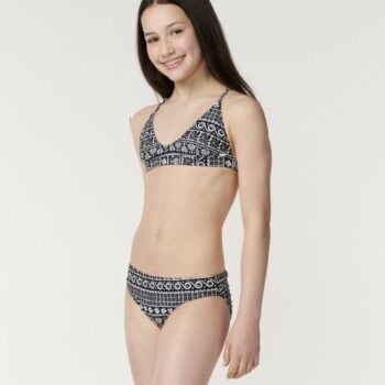 Rip Curl Ventura Bikini - Girl Black/white. Rip Curl Swimwear - Separates in Girls Swimwear - Separates & Girls Swimwear. Code: 04EGSW