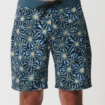 Rip Curl Mirage Sessions 19" Boardshort Sage. Rip Curl Boardshorts - Fitted Waist in Mens Boardshorts - Fitted Waist & Mens Shorts. Code: 0FXMBO