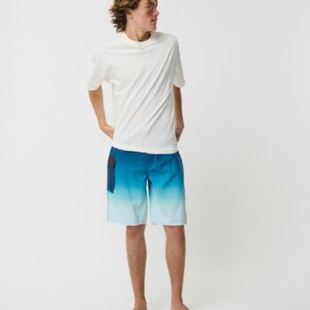 Rip Curl Shockwave E/fit 21 Boards Blue. Rip Curl Boardshorts - Fitted Waist in Mens Boardshorts - Fitted Waist & Mens Shorts. Code: 0G8MBO