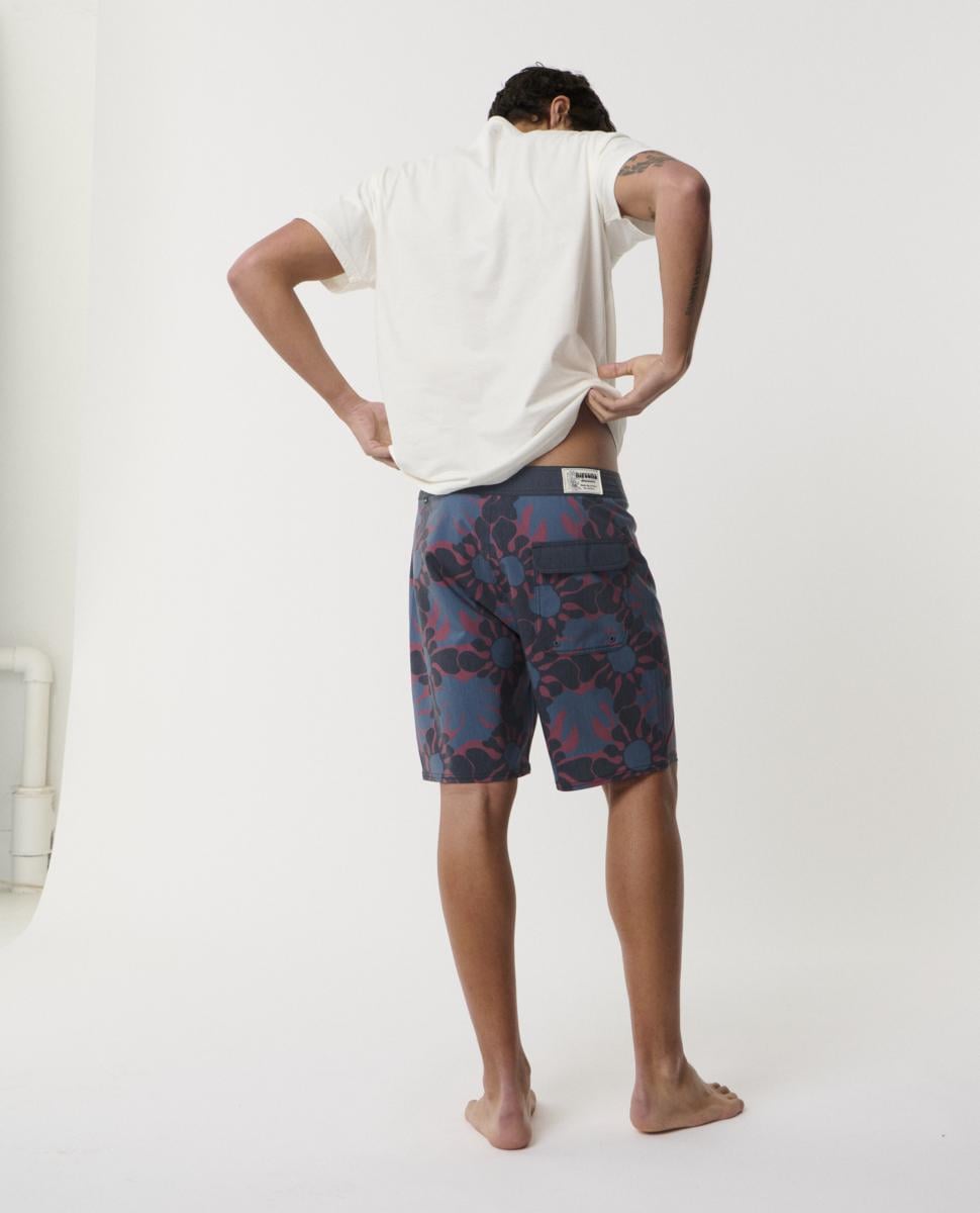 Rip Curl Mirage Pacific Rinse 19 Apple Butter. Rip Curl Boardshorts - Fitted Waist in Mens Boardshorts - Fitted Waist & Mens Shorts. Code: 0GMMBO