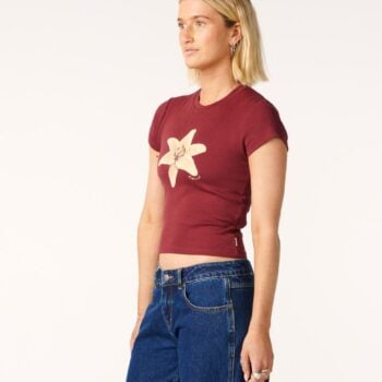 Rip Curl Lilly Fitted Tee Dark Plum. Rip Curl Tees in Womens Tees & Womens T-shirts & Singlets. Code: 0TBWTE