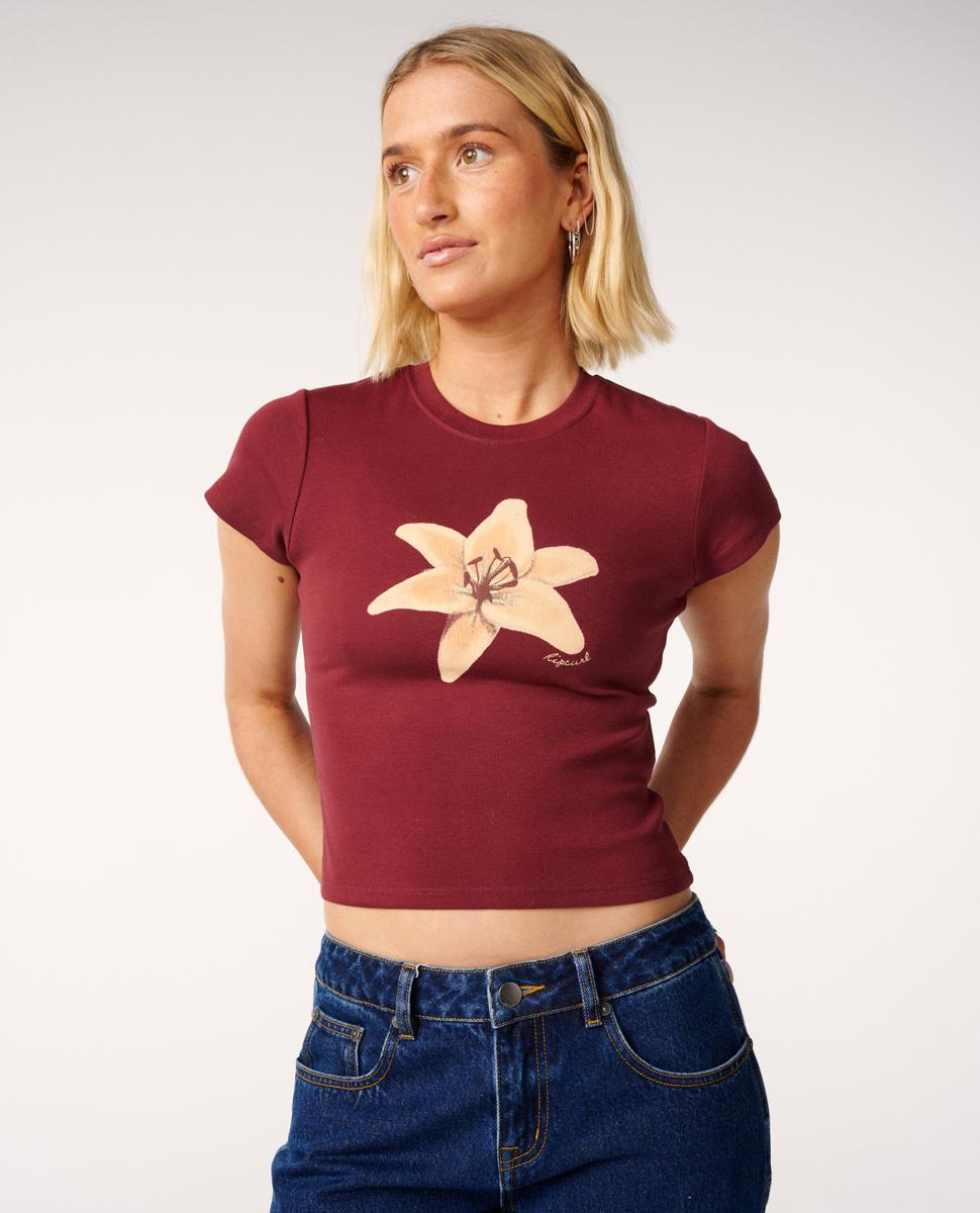 Rip Curl Lilly Fitted Tee Dark Plum. Rip Curl Tees in Womens Tees & Womens T-shirts & Singlets. Code: 0TBWTE