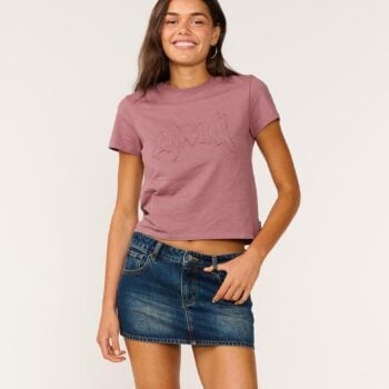 Rip Curl Archive Rota Tee Grape. Rip Curl Tees in Womens Tees & Womens T-shirts & Singlets. Code: 0UVWTE
