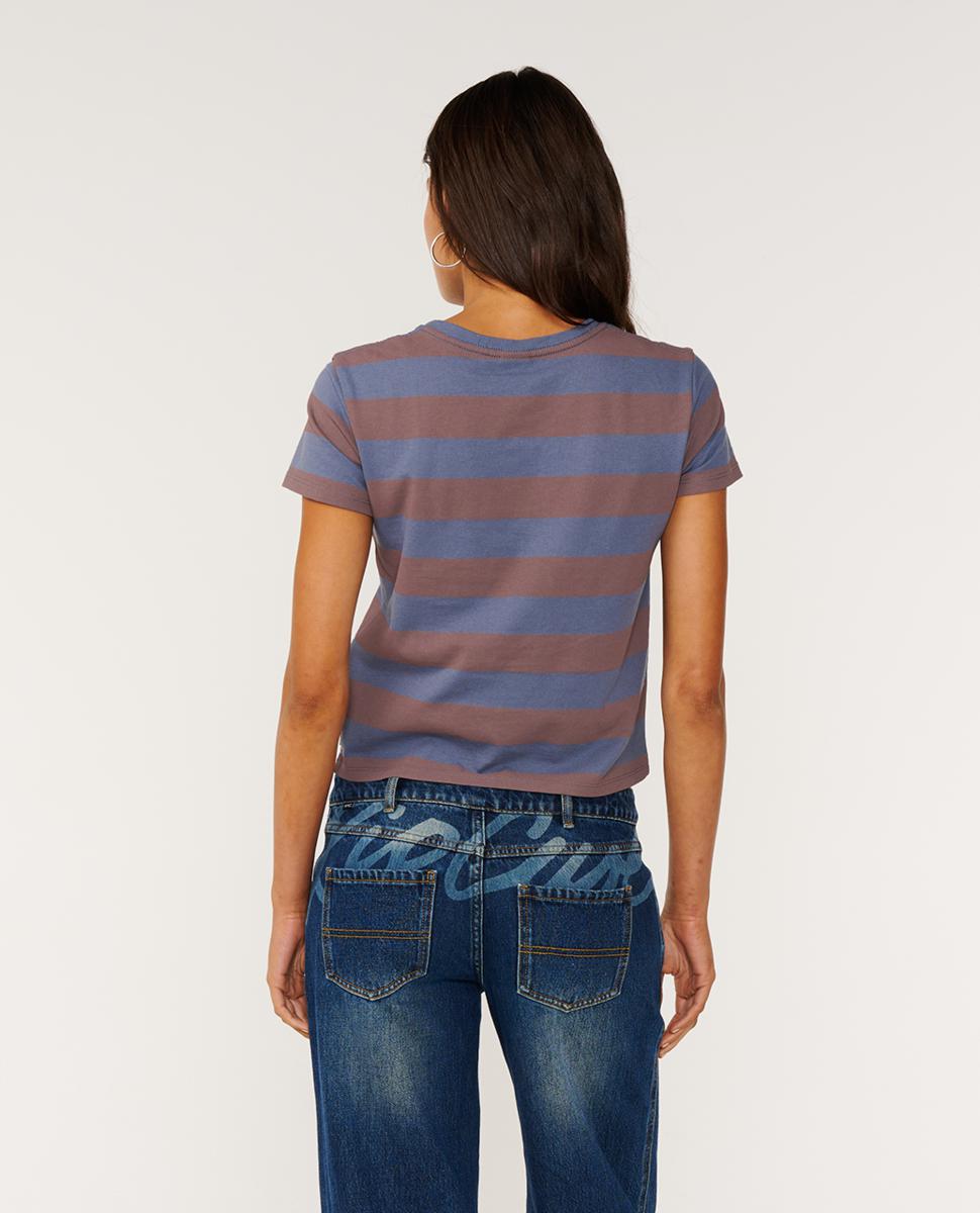 Rip Curl Archive Rota Tee Dusty Purple. Rip Curl Tees in Womens Tees & Womens T-shirts & Singlets. Code: 0UVWTE