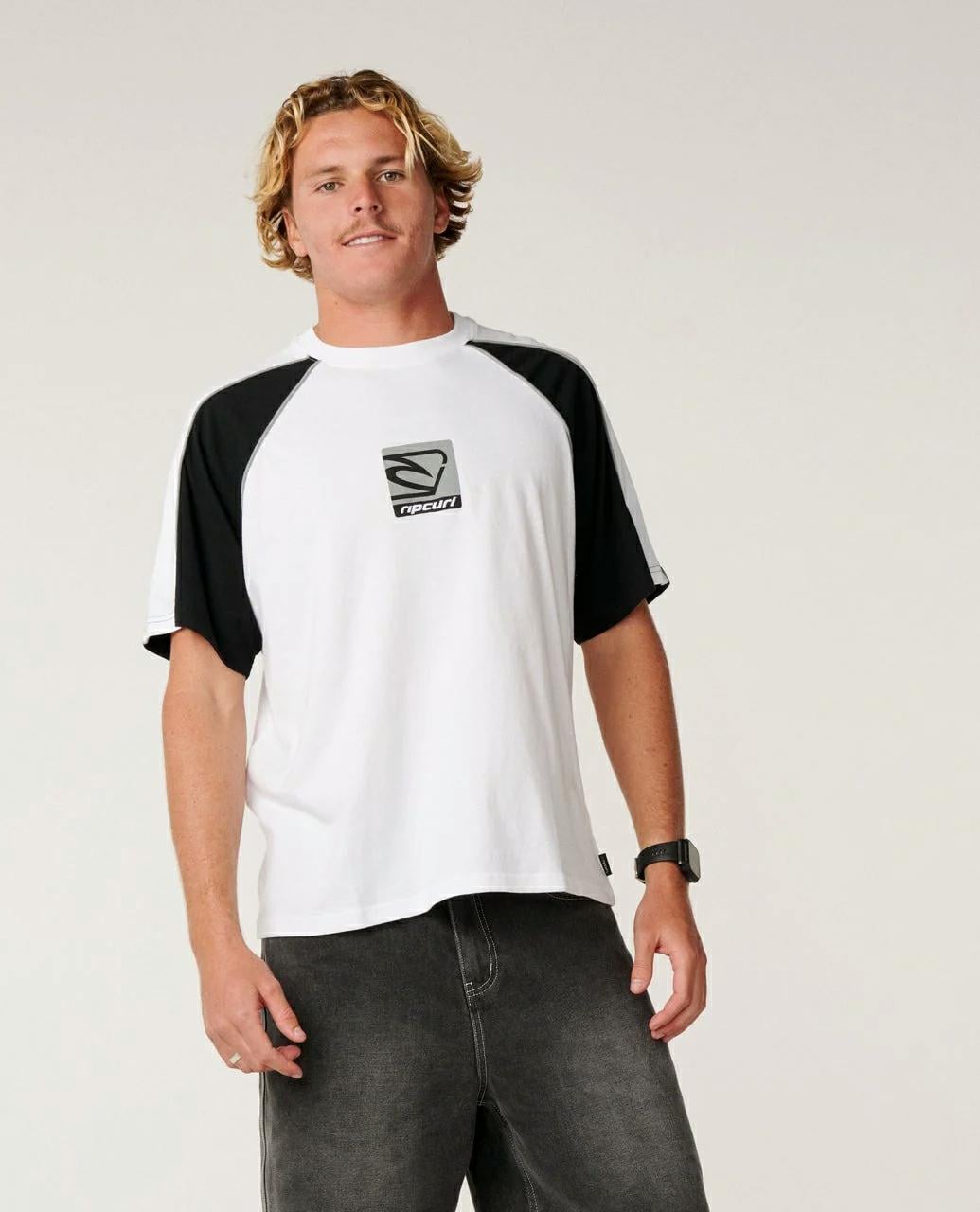 Rip Curl Archive 69 Embroid Tee White. Rip Curl Tees in Mens Tees & Mens T-shirts & Singlets. Code: 14AMTE