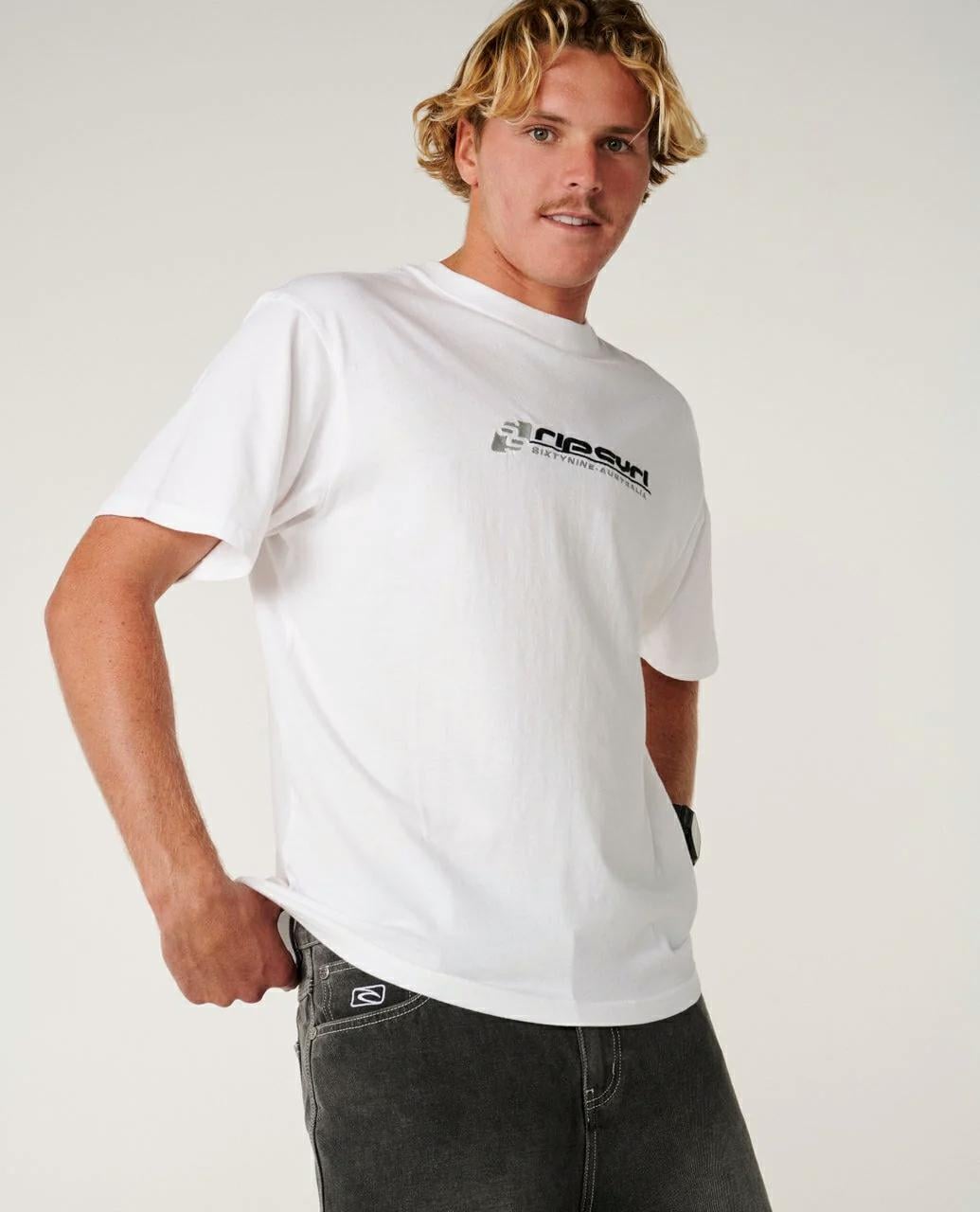 Rip Curl Archive 69 Embroid Tee White. Rip Curl Tees in Mens Tees & Mens T-shirts & Singlets. Code: 14DMTE