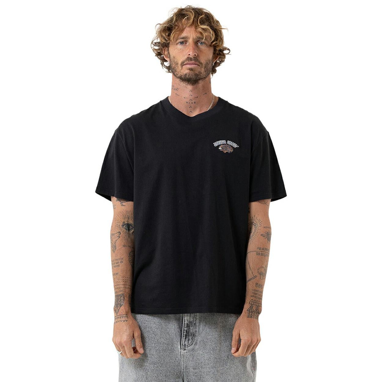 Santa Cruz Skateboards Dressen Evo Rose Tee Off Black. Santa Cruz Skateboards Tees in Mens Tees & Mens T-shirts & Singlets. Code: SM226-SS15