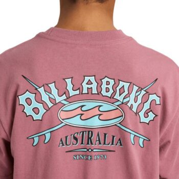 Billabong Boys Heritage Arch Ss Red Dahlia. Billabong Tees in Boys Tees & Boys T-shirts & Singlets. Code: UBBZT00350