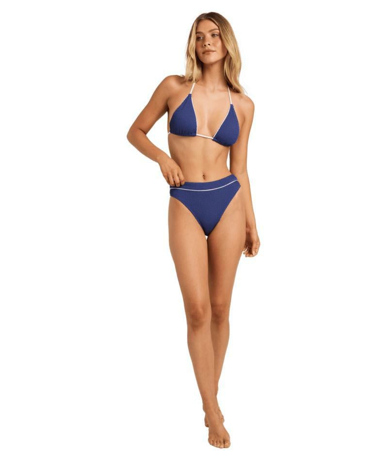 Billabong Summer Hi Retro Tri Top Classic Navy. Billabong Swimwear - Separates in Womens Swimwear - Separates & Womens Swimwear. Code: UBJX300757