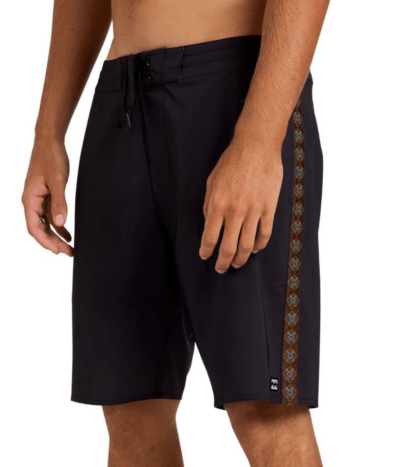 Billabong Wategos Lt Black. Billabong Boardshorts - Fitted Waist in Mens Boardshorts - Fitted Waist & Mens Shorts. Code: UBYBS00245