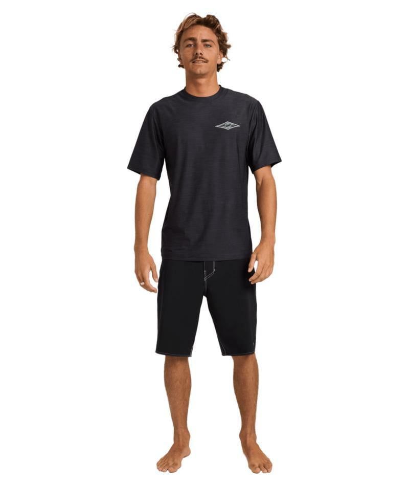 Billabong Diamond Shoreline Lf Ss Black Heather. Billabong Rashvests in Mens Rashvests & Mens Wetsuits. Code: UBYWR03067