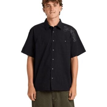 Billabong Immortal Mogul Ss Black. Billabong Shirts - Short Sleeve in Mens Shirts - Short Sleeve & Mens Shirts. Code: UBYWT00169