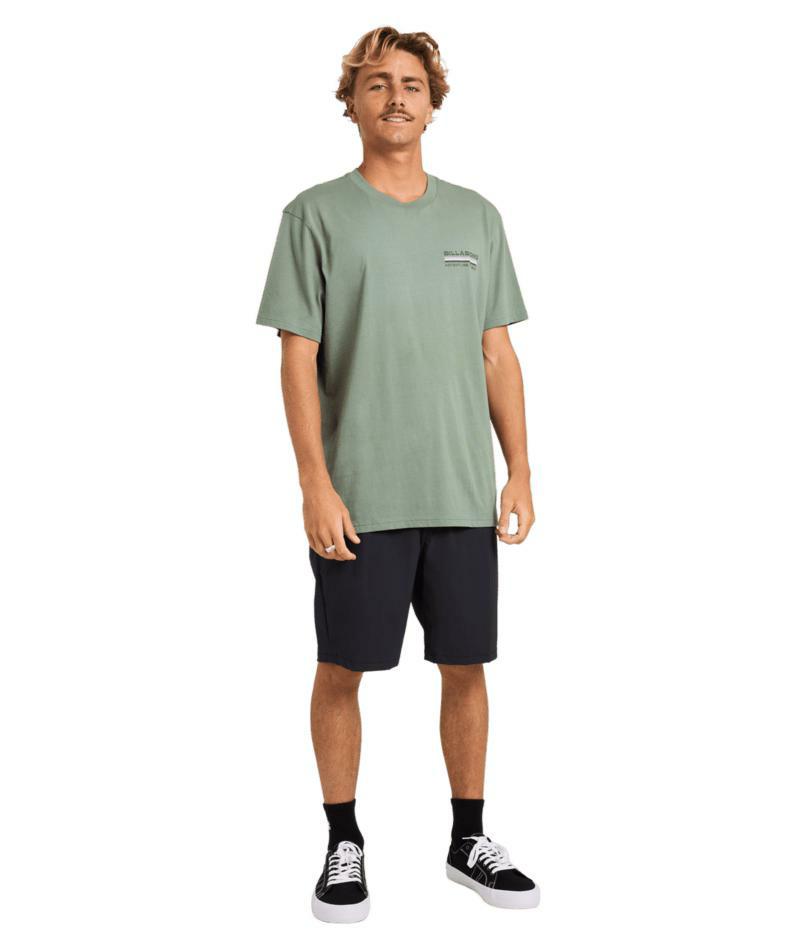 Billabong State Park Adiv Premium/o Laurel Wreath. Billabong Tees in Mens Tees & Mens T-shirts & Singlets. Code: UBYZT00895